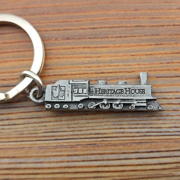 Heritage House Train Keychain - Picture 5 of 5